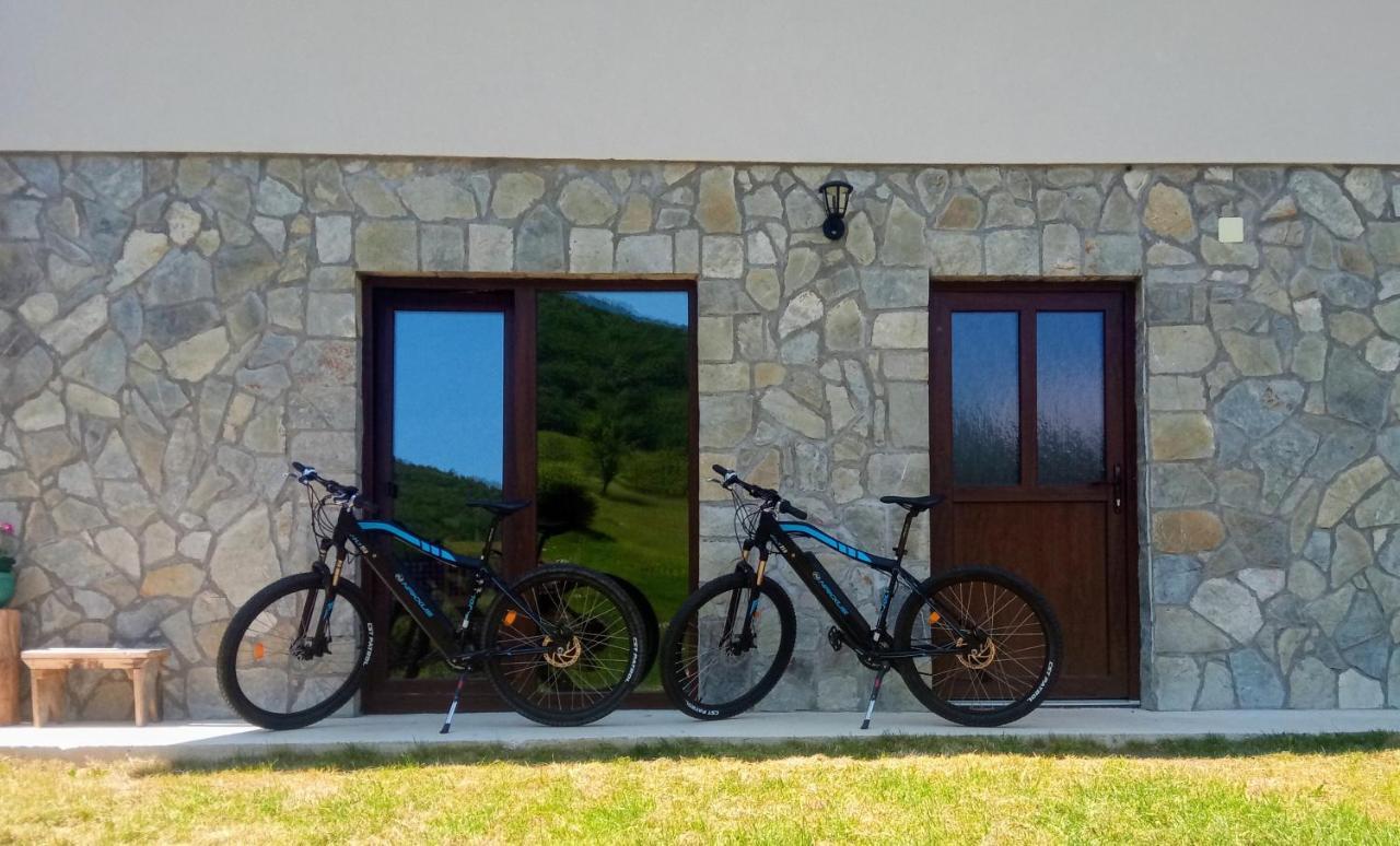 House S&D Villa Otočac Eksteriør billede