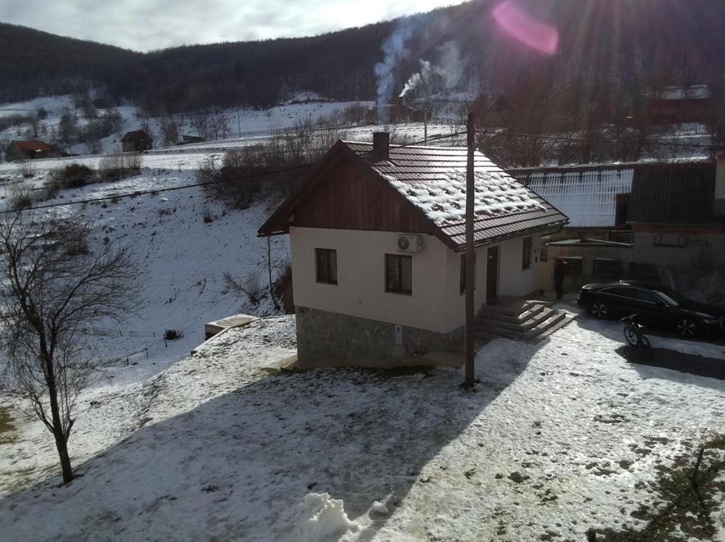 House S&D Villa Otočac Eksteriør billede