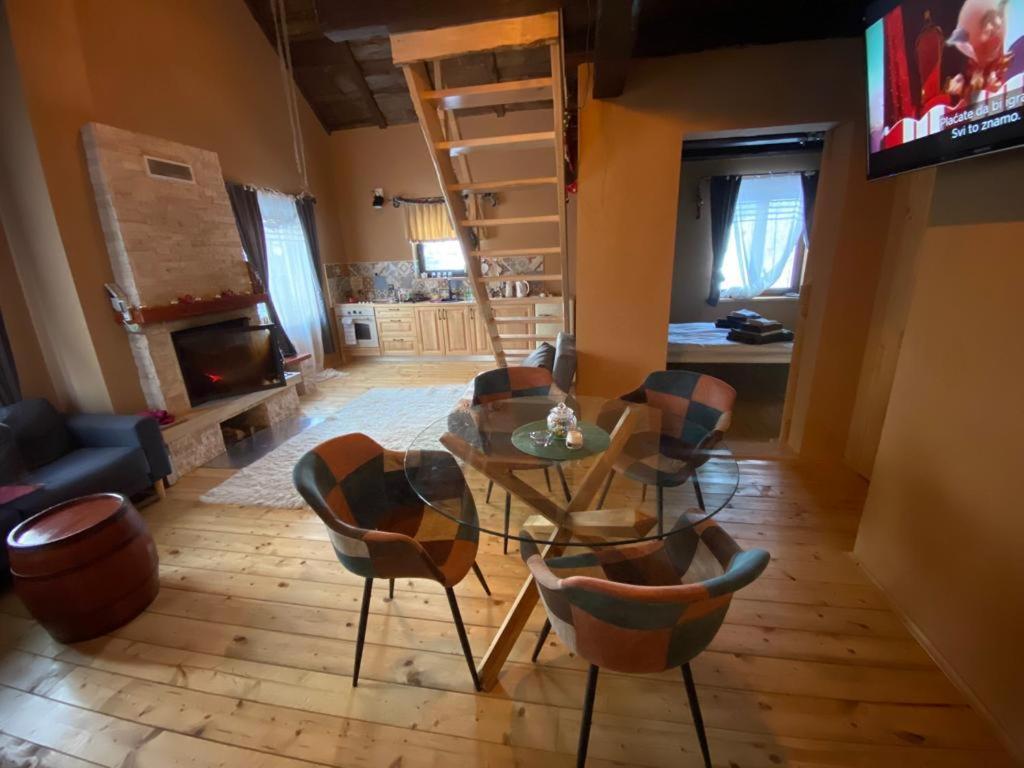 House S&D Villa Otočac Eksteriør billede